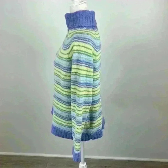 Carolyn Taylor Blue & Green Striped Turtleneck Sweater Size Large - Picture 4 of 10